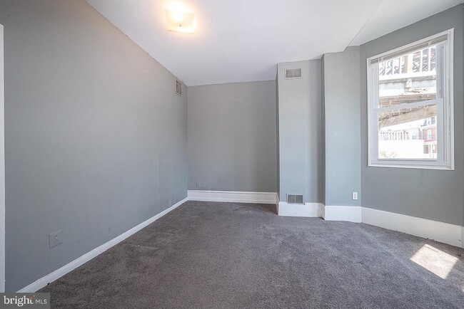 Building Photo - 4517 Ritchie St