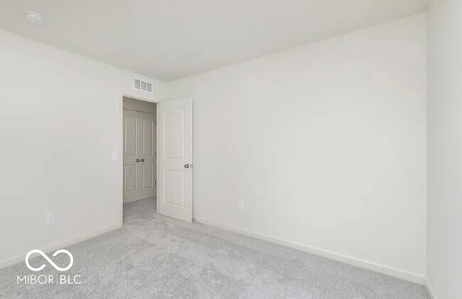 Building Photo - 3242 Arabian Ln