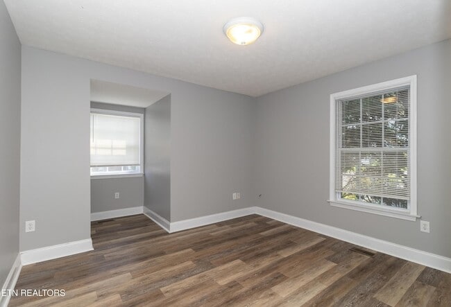 Building Photo - 7005 Buddy J Ln