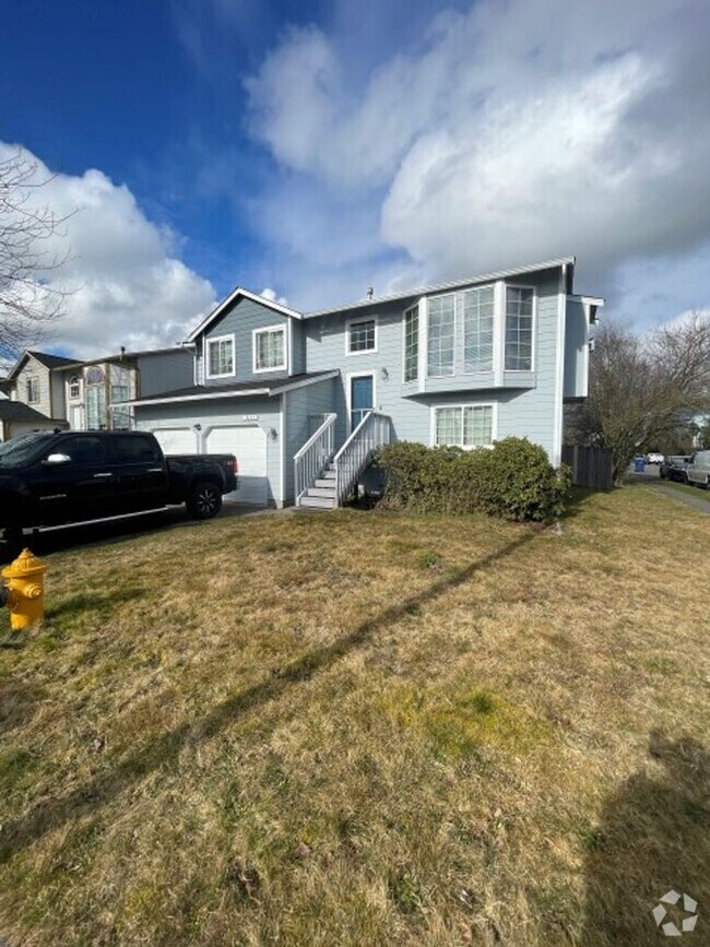Building Photo - 3Bd/2Ba Marysville House