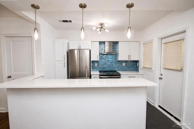 Building Photo - 315 Flannan Rd