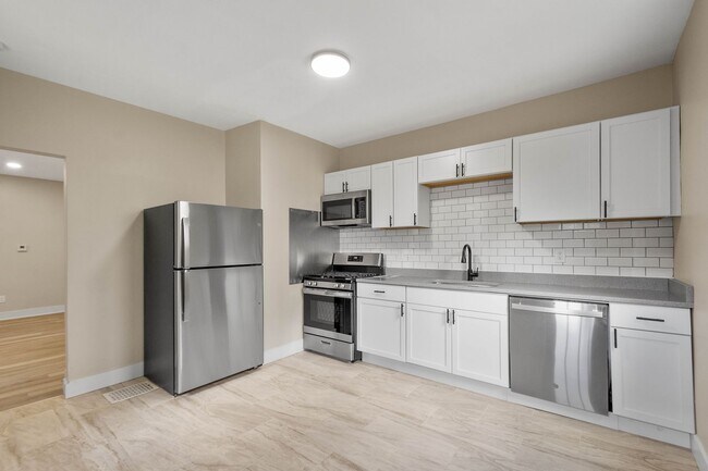 Building Photo - 313 Kambach St