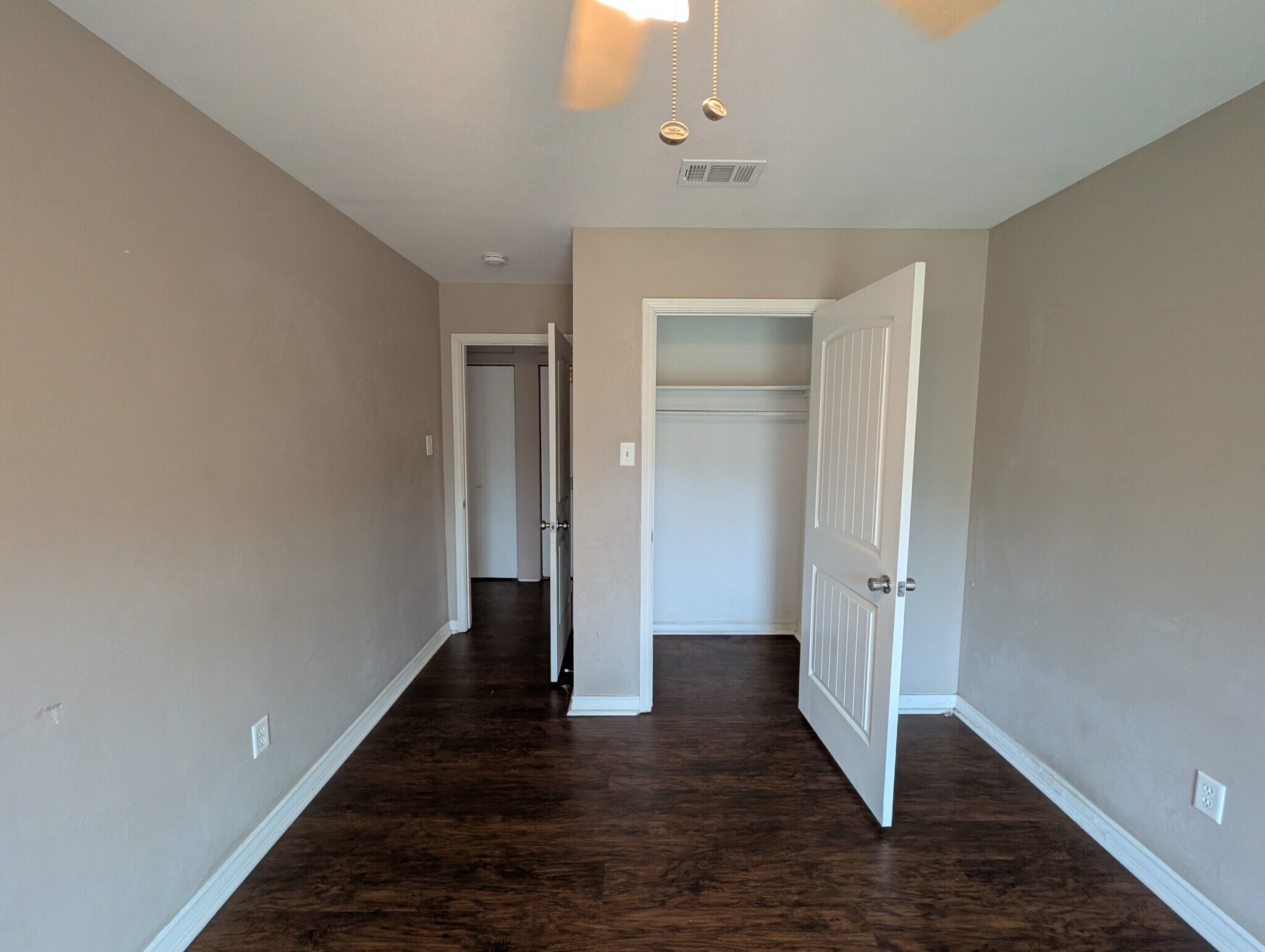 Building Photo - 2802 Pierre Pl