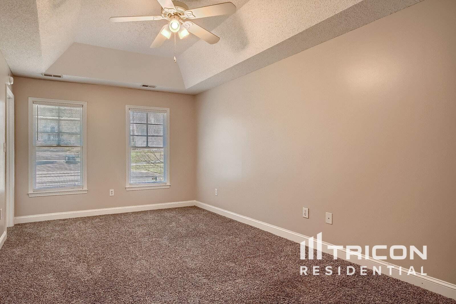 Building Photo - 714 Meridian Ct SW