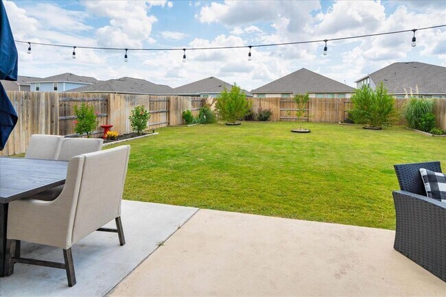 Building Photo - 144 Syrah Ct
