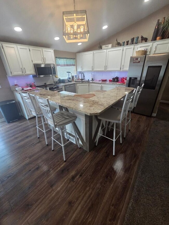 Building Photo - 2523 S 3460 W