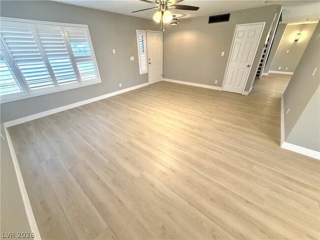 Building Photo - 6990 Paddington Way