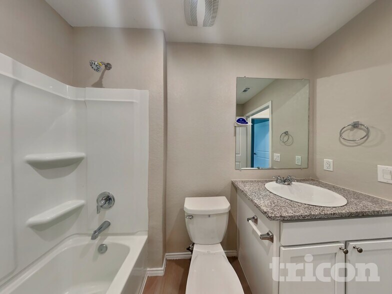 Building Photo - 7319 Rosada Way