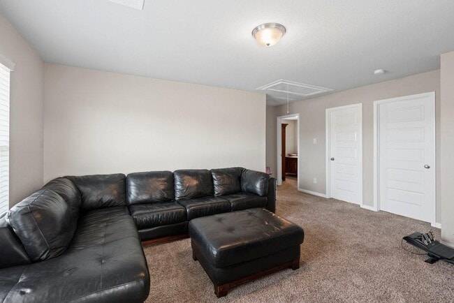 Building Photo - 18841 Amaro Hills Dr