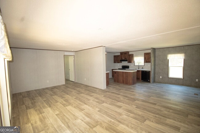 Building Photo - 1778 Zettwell Rd