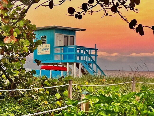 Building Photo - 9172 Collins Ave