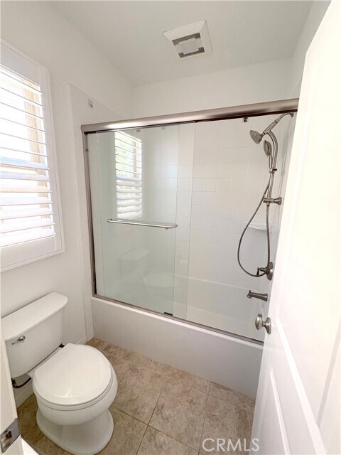 Building Photo - 89 Field Poppy