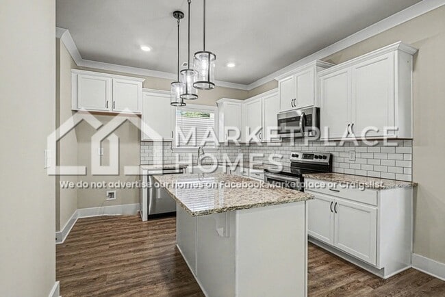 Building Photo - 723 Mitchell Bridge Rd