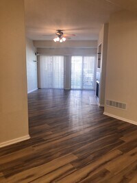 Building Photo - 1905 Montura View