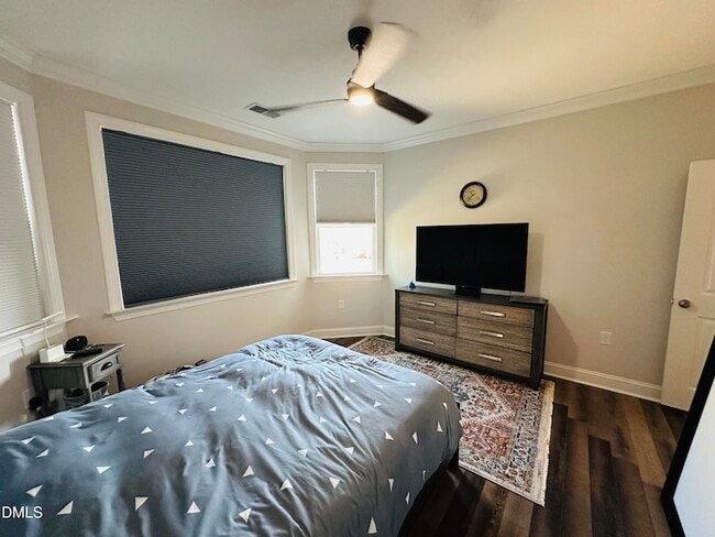 Building Photo - 393 Natsam Wds Wy