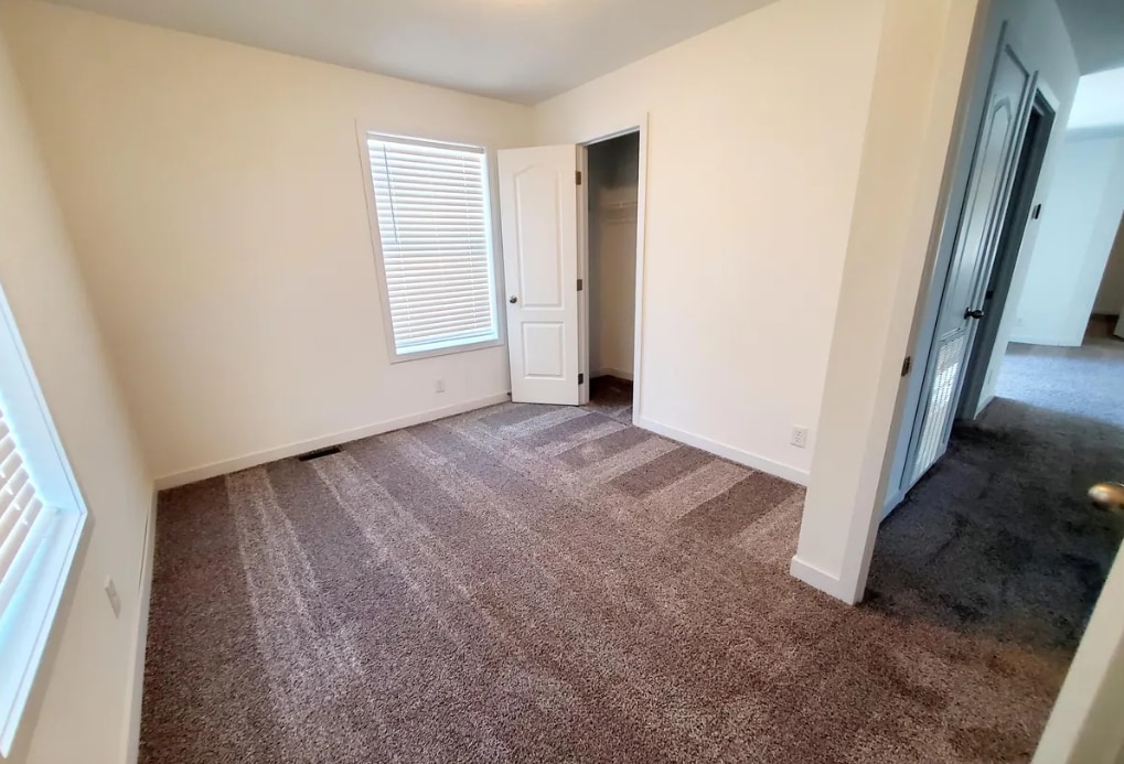 Building Photo - 9269 Windjammer Dr