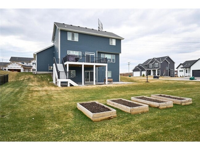 Building Photo - 429 Mario Dr