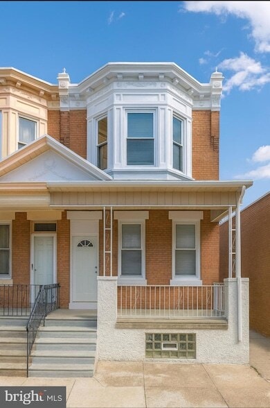 Primary Photo - 3841 N Sydenham St