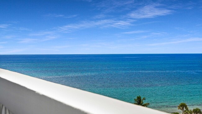 Building Photo - 4250 Galt Ocean Dr