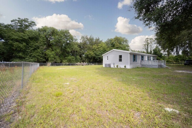 Building Photo - 4872 Evans St