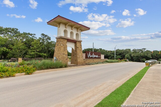 Building Photo - 1525 Cawdon Park