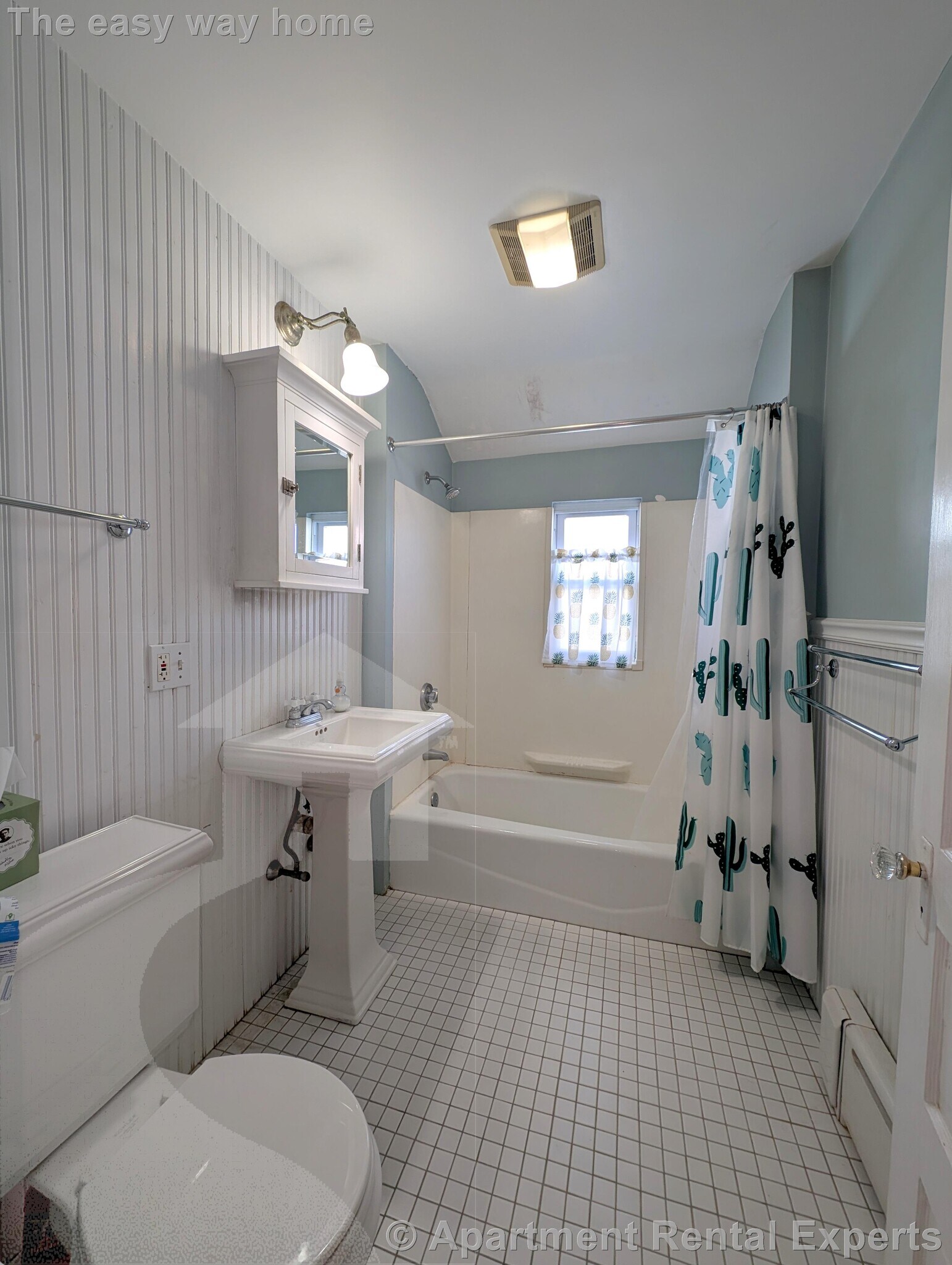 Building Photo - 41 Bay State Ave