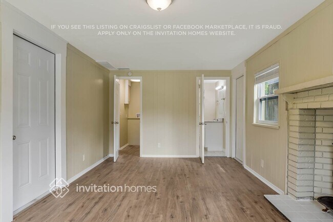 Building Photo - 5119 Divot Ct