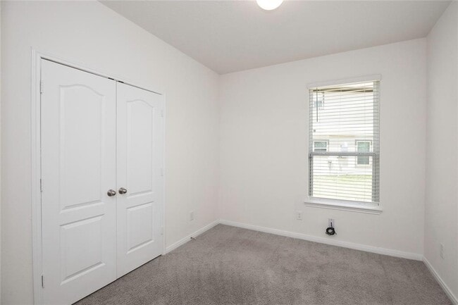 Building Photo - 702 Hardwood Grv Ct