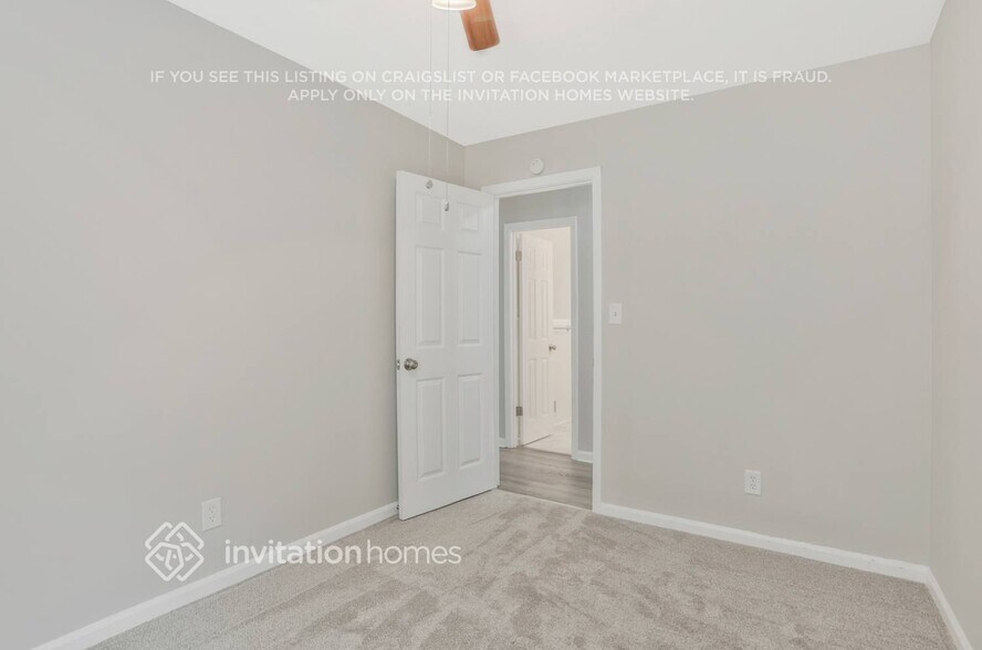 Building Photo - 2155 Venesa Cir