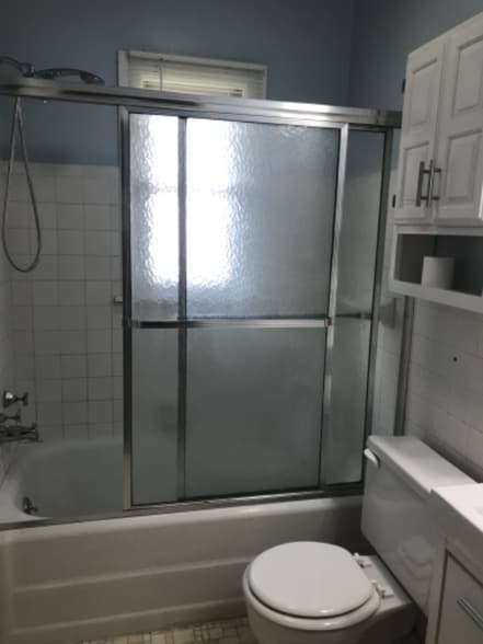 Building Photo - 209 S Woodbridge St