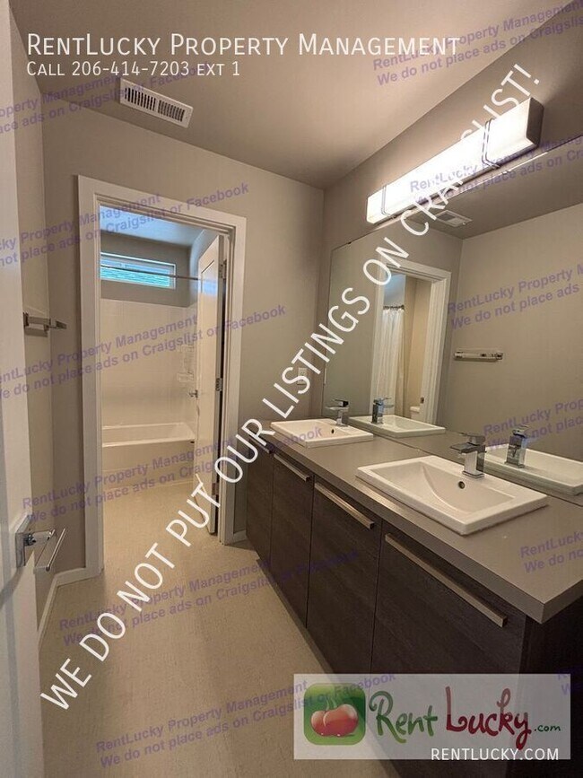 Building Photo - 2812 162nd Ave Ct E