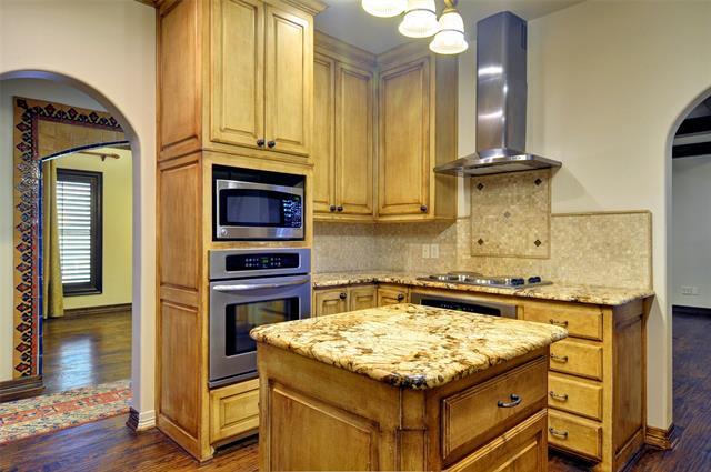 Building Photo - 3407 Penticost St