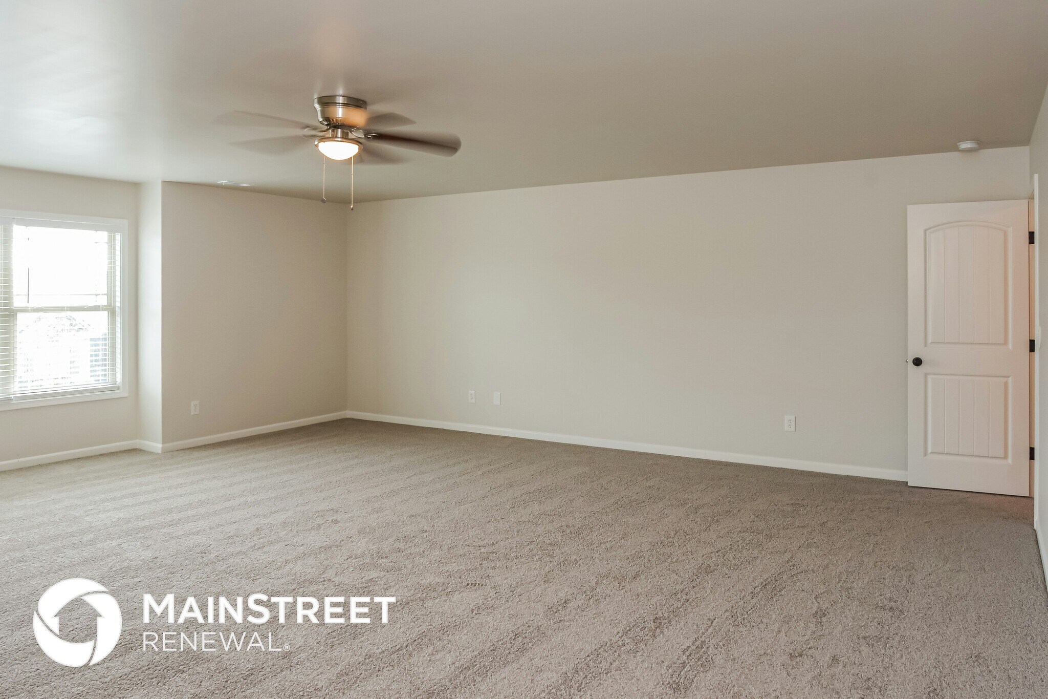 Building Photo - 213 Iron Cir