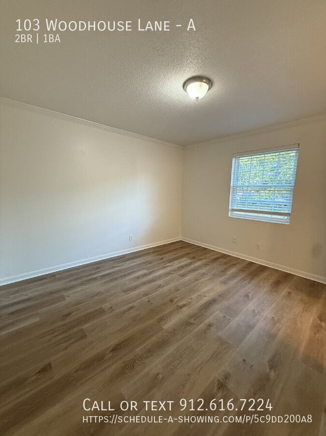 Building Photo - 103 Woodhouse Ln