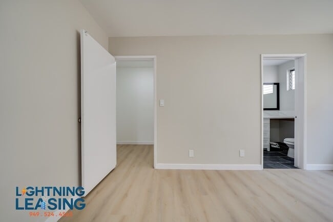 Building Photo - 1035 Hayworth Ave