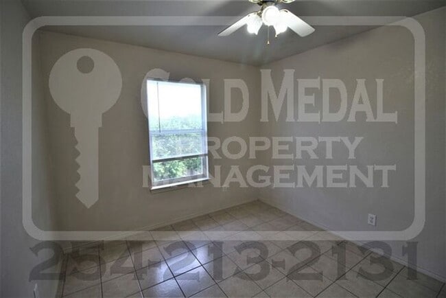 Building Photo - 1619 Inca Dr