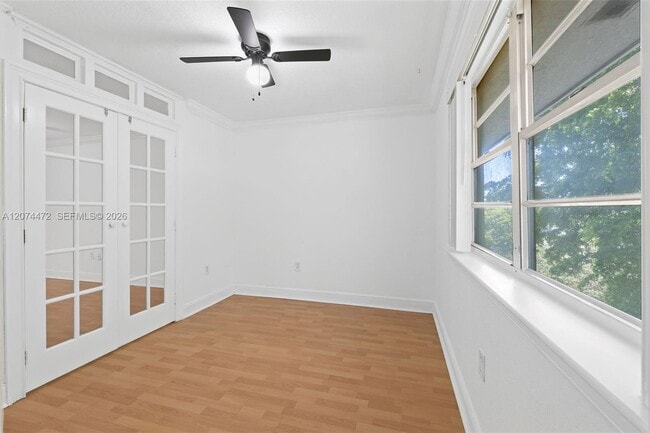 Building Photo - 17255 SW 95th Ave