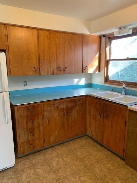 Building Photo - Available Now! 3 bedroom ~ 1.5 Bathroom House Centrally Located in Corvallis