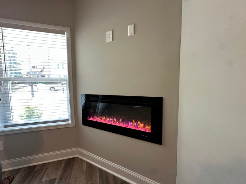 Electric Fireplace - 6410 Olmadison Pl
