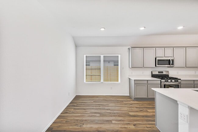 Building Photo - 3718 Shadow Crst Ln