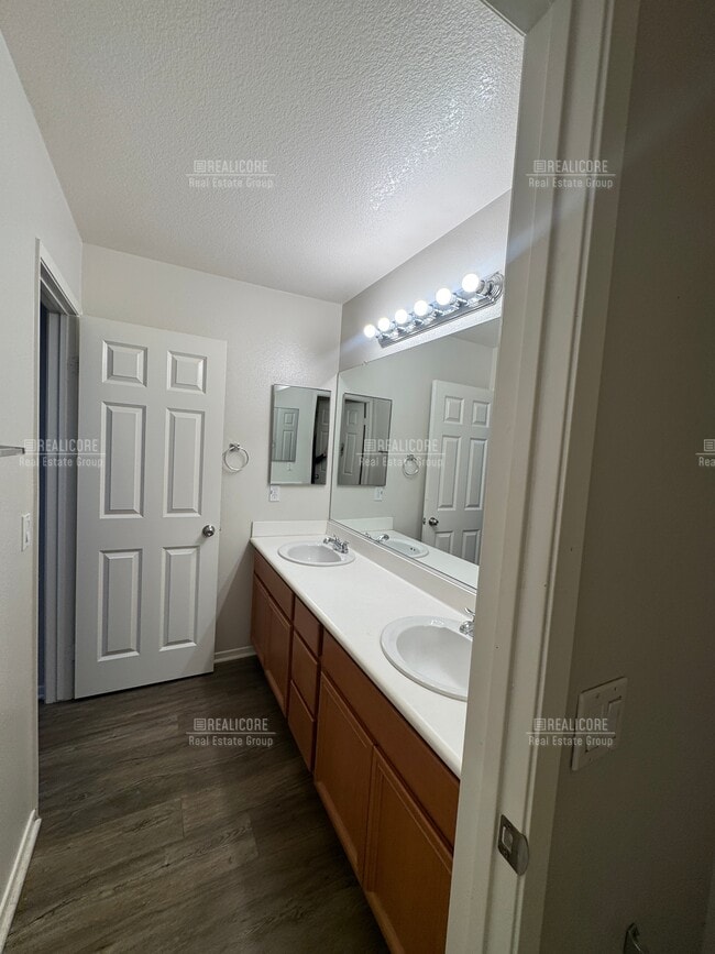 Building Photo - 22327 Blue Lupine Cir