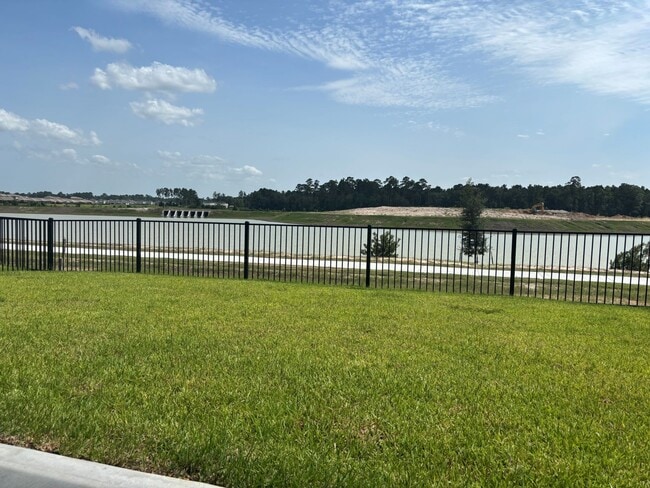 Building Photo - 14150 Granger Pointe Ln