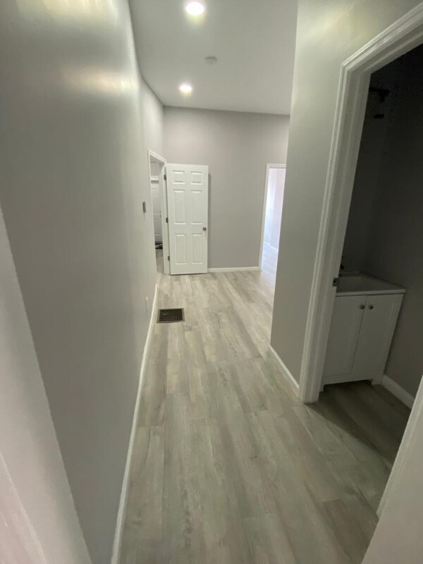 Building Photo - 178 W Hanover St