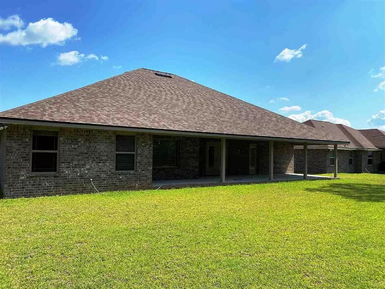 Building Photo - 9167 Tara Cir