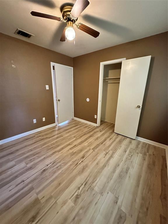 Building Photo - 3919 Forest Bluff Dr