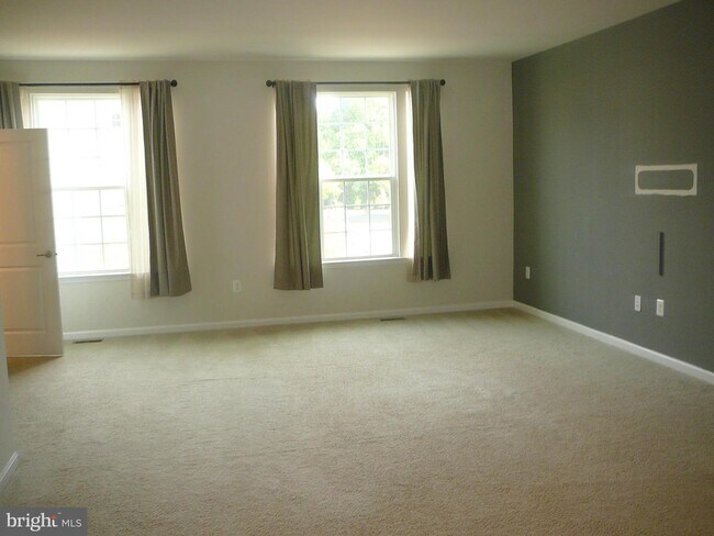 Building Photo - 2614 Wheatland Station Way