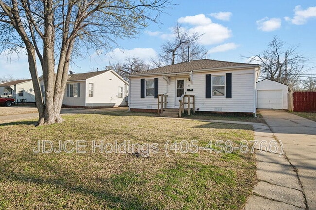 Building Photo - 312 E Jacobs Dr