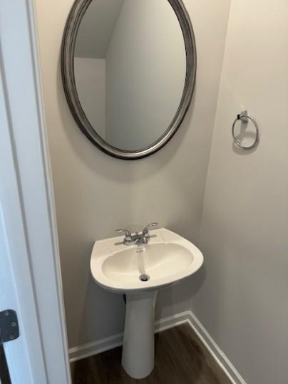 Building Photo - 100 Vlg Grn Dr NW