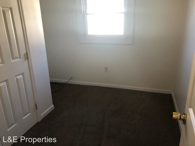 Building Photo - 2 br, 1 bath House - 912 N Morris Street