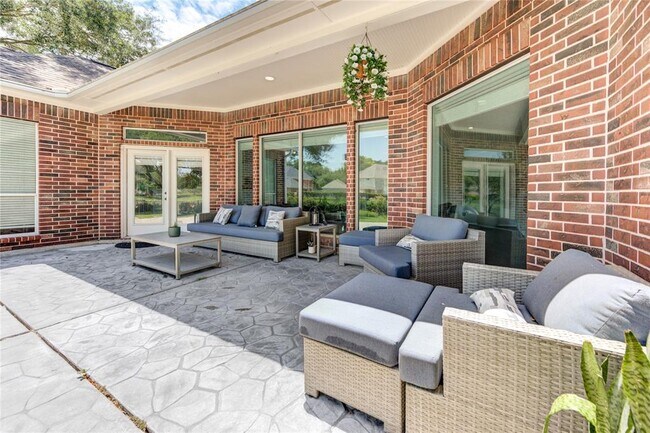 Building Photo - 6219 Mound Airy Ct